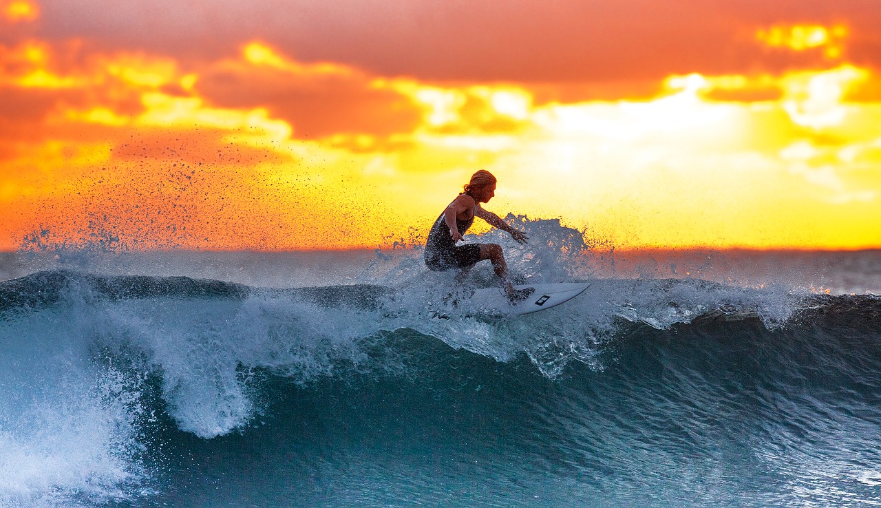 surfer-2212948_1280
